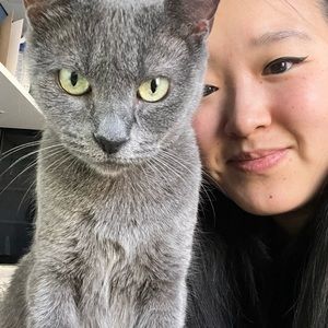 Meet your Posher, Leslie